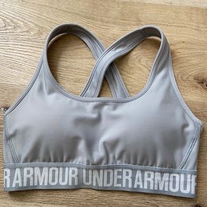 NWOT UA Sports bra